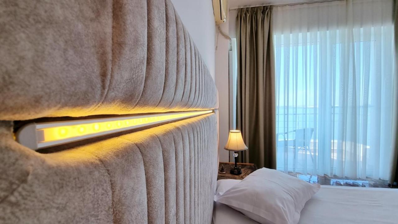 Hotel Florida Mamaia Luaran gambar